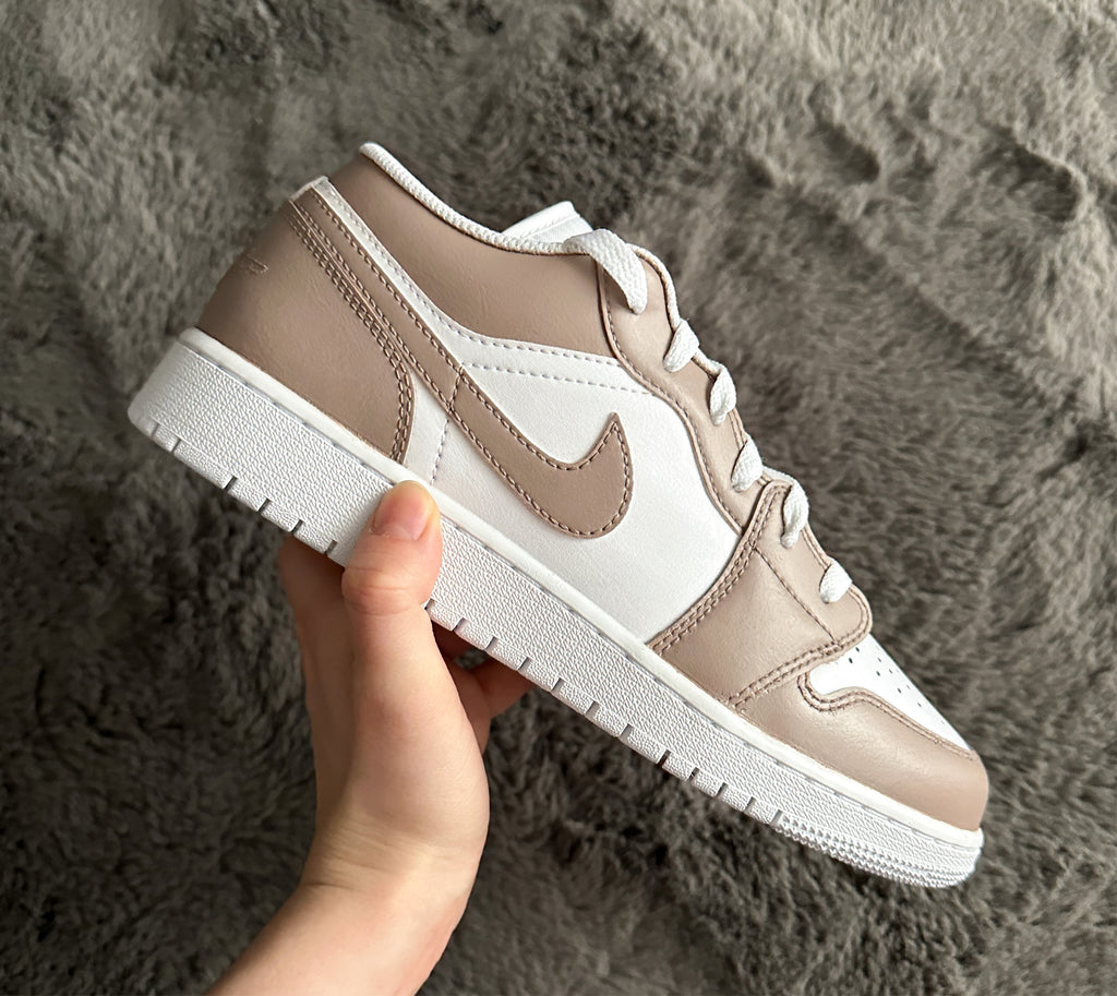 Customized Air Jordan 1 low Beige